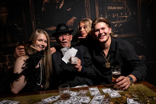 maffia feest fotografie LR/HO9A2798_ElineCreations.jpg