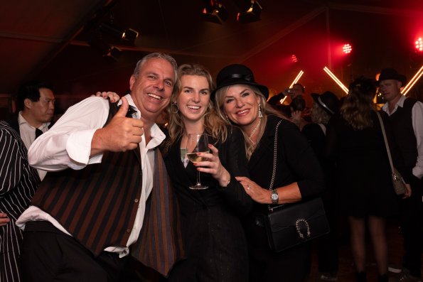 maffia feest fotografie LR/HO9A3090_ElineCreations.jpg