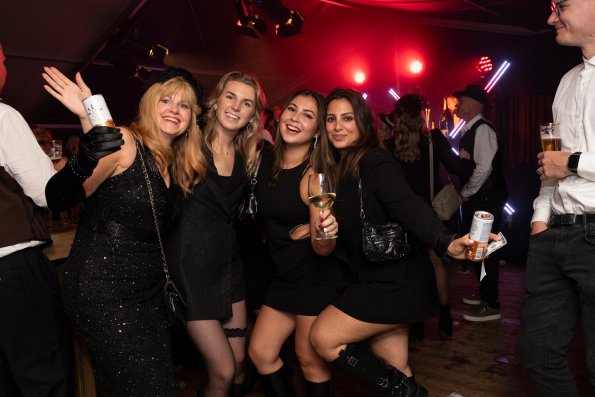maffia feest fotografie LR/HO9A3092_ElineCreations.jpg