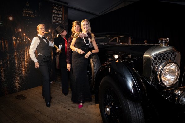 maffia feest fotografie LR/HO9A3254_ElineCreations.jpg