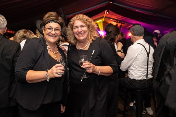 maffia feest fotografie LR/HO9A3295_ElineCreations.jpg